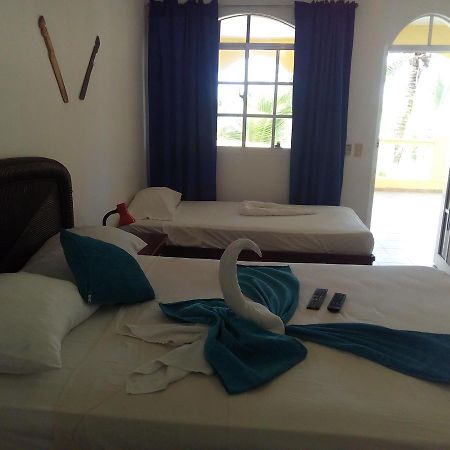 Hotel El Viejo Pirata Boca de Yuma Exterior foto