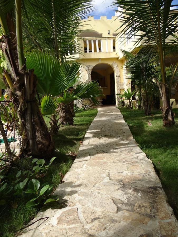Hotel El Viejo Pirata Boca de Yuma Exterior foto